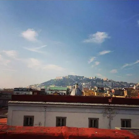 Hilary's House - Panoramic Terrace Сasa de vacaciones