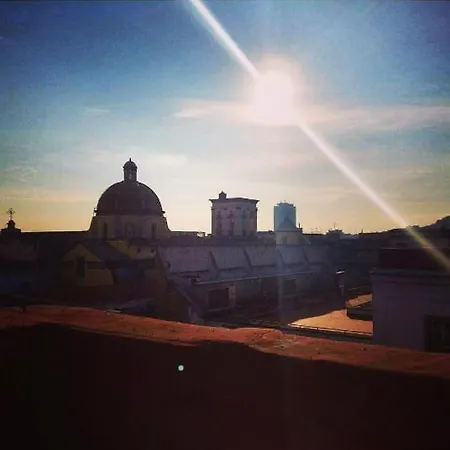 Hilary's House - Panoramic Terrace * Neapel